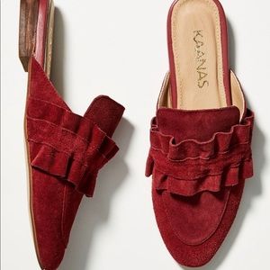 Kaanas Palermo Ruffled Slides